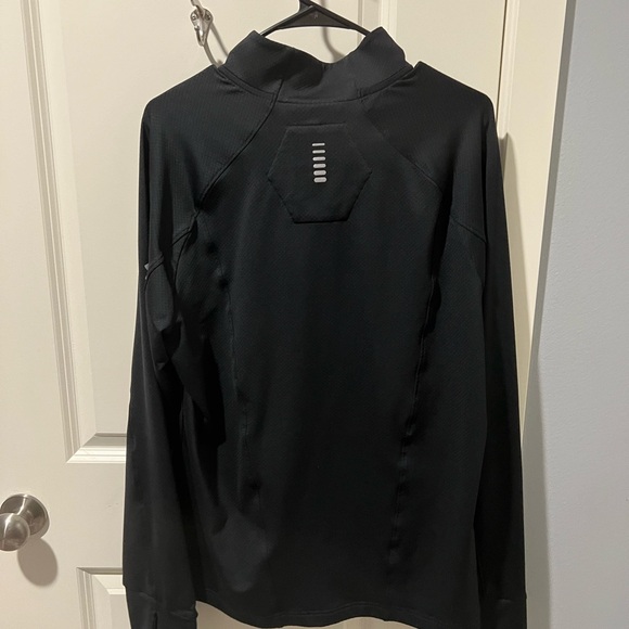 Under Armour Jacket - Picture 2 of 3